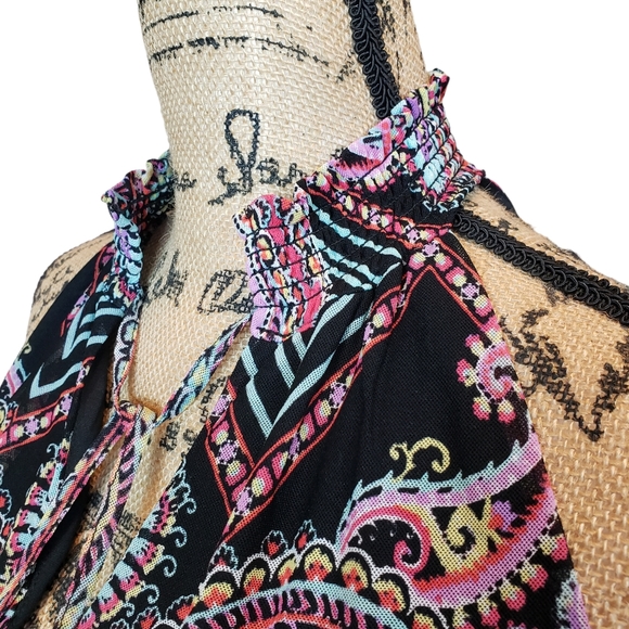 NY&CO Sleeveless Mesh Blouse - Picture 8 of 9